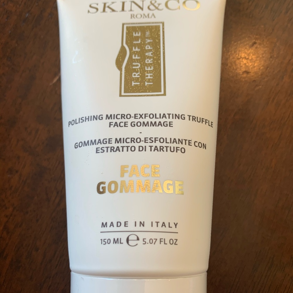 Exfoliating Truffle